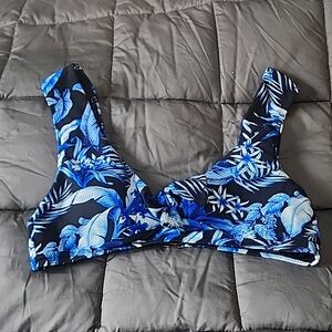 NWT Tommy Bahama Indigo Garden Tie Front Bra bikini top